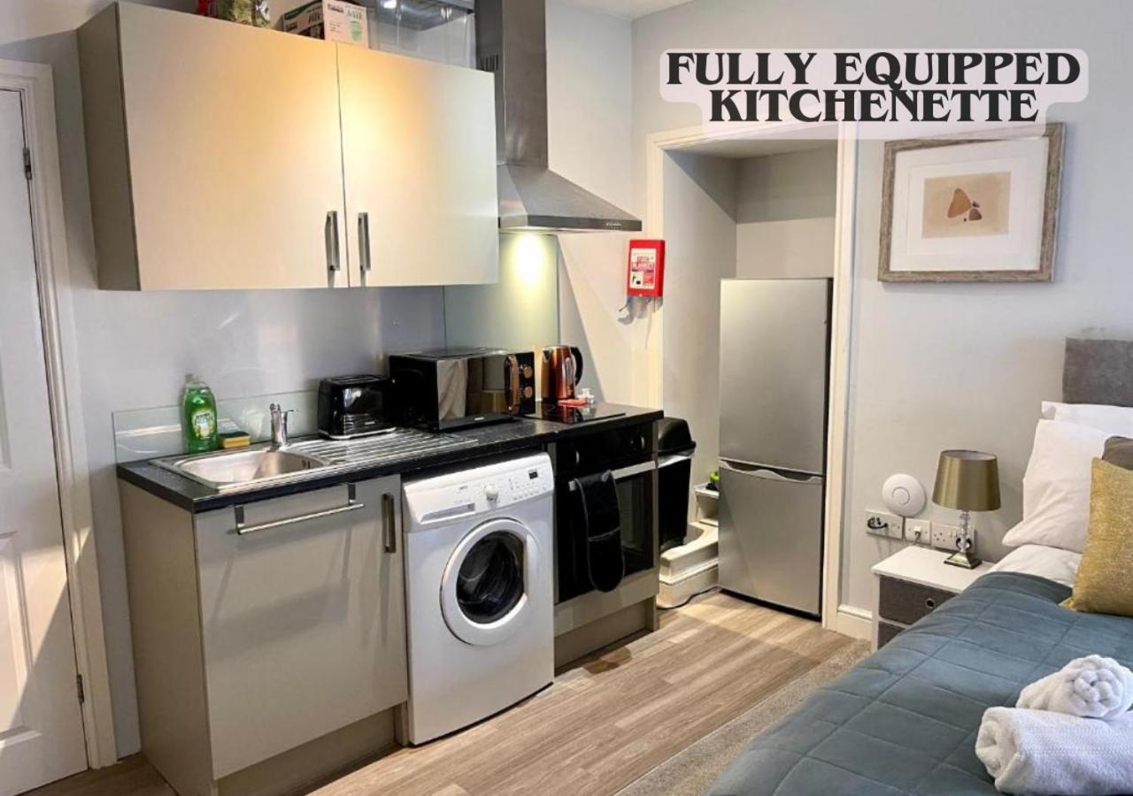 Апартаменты Cute And Cosy Studio In A Fantastic Location! Bishops Stortford Бишопс-Стортфорд Экстерьер фото